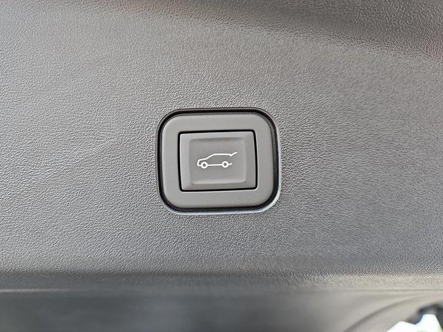 new 2026 Cadillac VISTIQ car, priced at $82,610