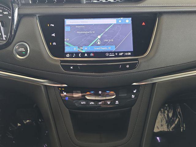 new 2026 Cadillac XT5 car