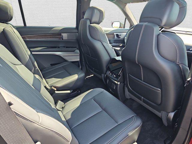 new 2026 Cadillac VISTIQ car, priced at $81,715