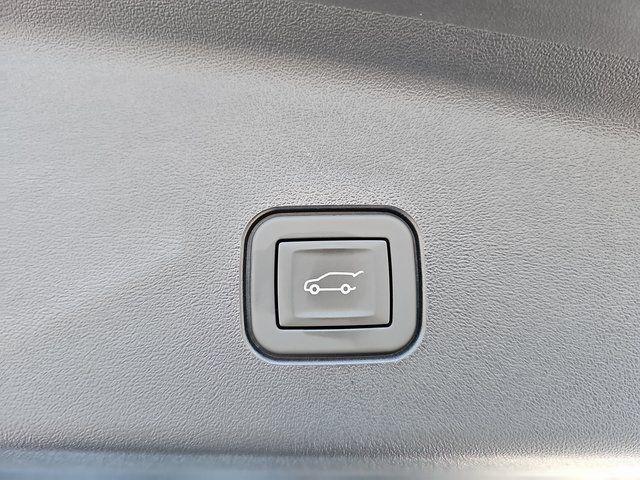 new 2026 Cadillac VISTIQ car, priced at $81,715