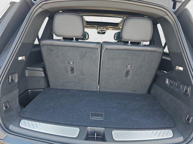 new 2026 Cadillac VISTIQ car, priced at $81,715