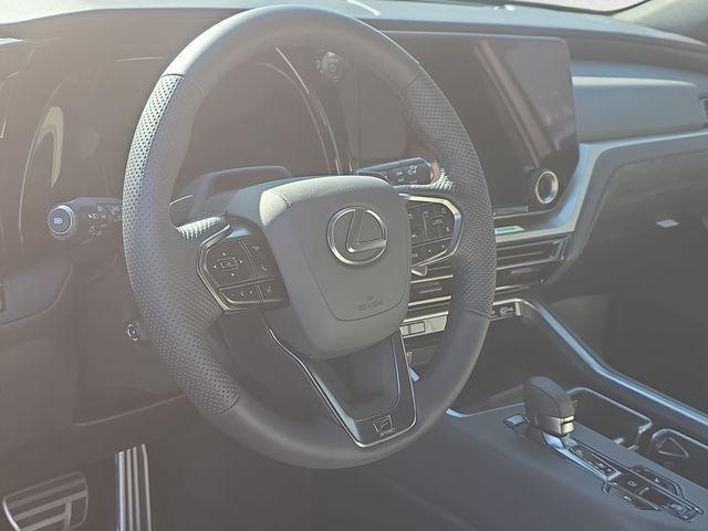 new 2026 Lexus TX 500h car, priced at $75,302