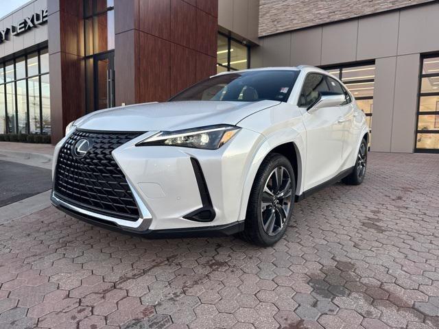 new 2025 Lexus UX 300h car, priced at $45,444