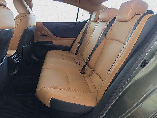 used 2025 Lexus ES 300h car, priced at $43,960