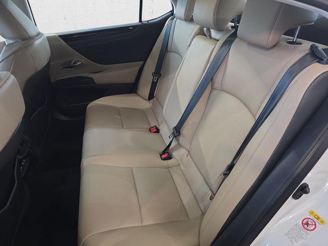 used 2019 Lexus ES 350 car, priced at $27,989