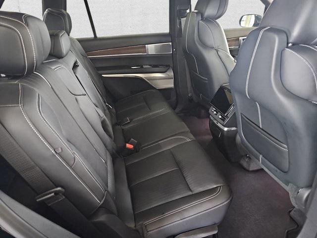 new 2026 Cadillac VISTIQ car