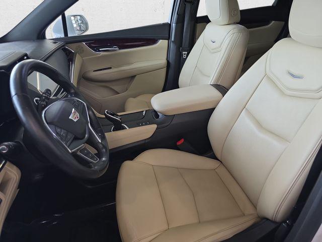 used 2019 Cadillac XT5 car, priced at $17,847