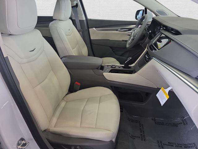 new 2026 Cadillac XT5 car, priced at $63,120