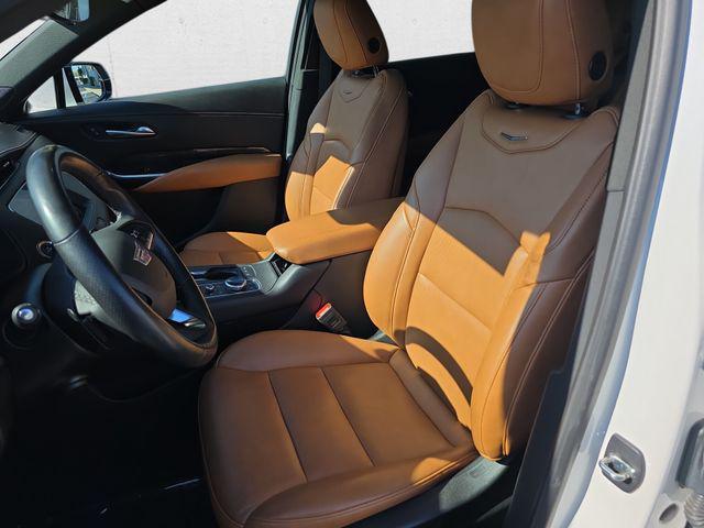 used 2023 Cadillac XT4 car, priced at $32,254