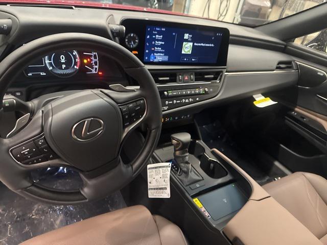 new 2025 Lexus ES 350 car, priced at $51,888