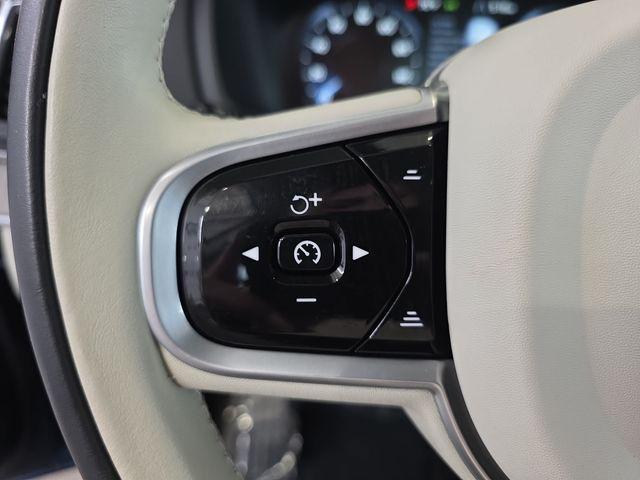 used 2022 Volvo XC90 car, priced at $38,536