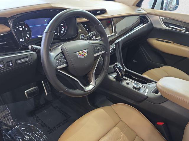 used 2024 Cadillac XT6 car, priced at $46,980