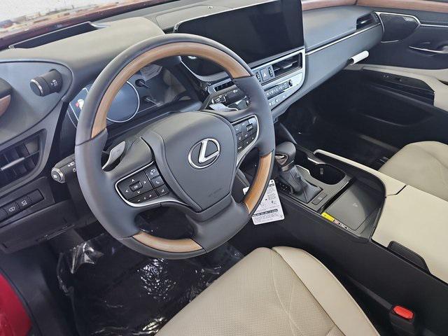 new 2025 Lexus ES 350 car, priced at $54,444