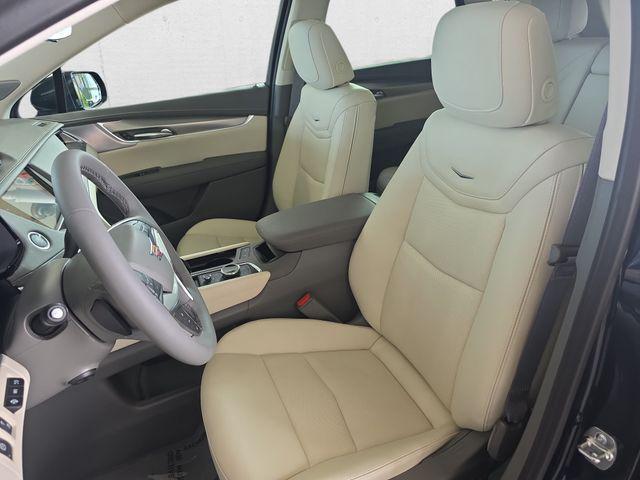 new 2026 Cadillac XT5 car