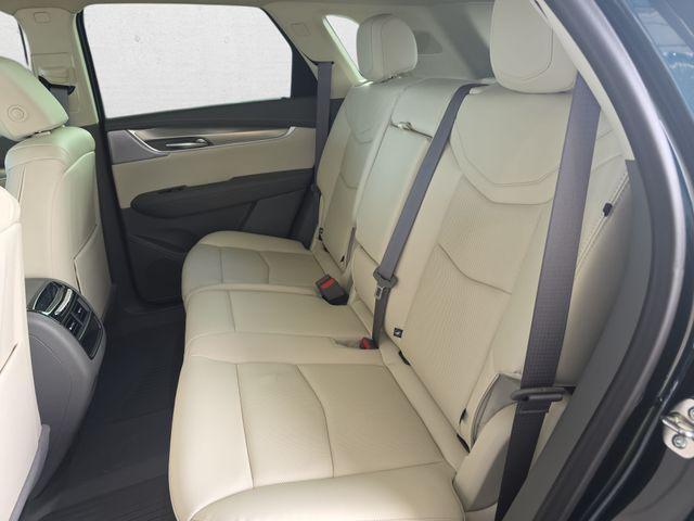 new 2026 Cadillac XT5 car