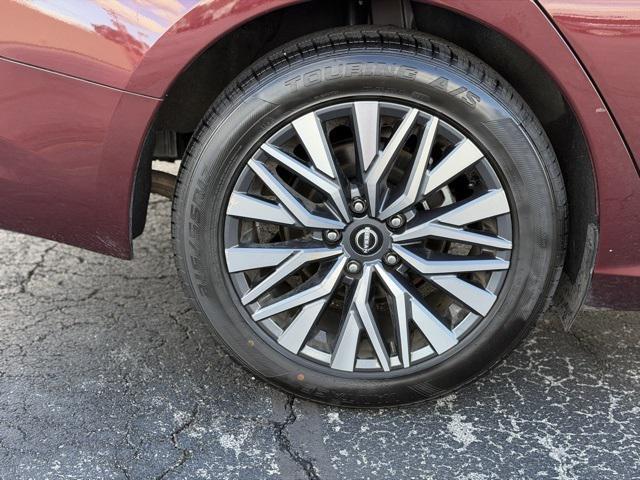 used 2025 Nissan Altima car, priced at $18,777