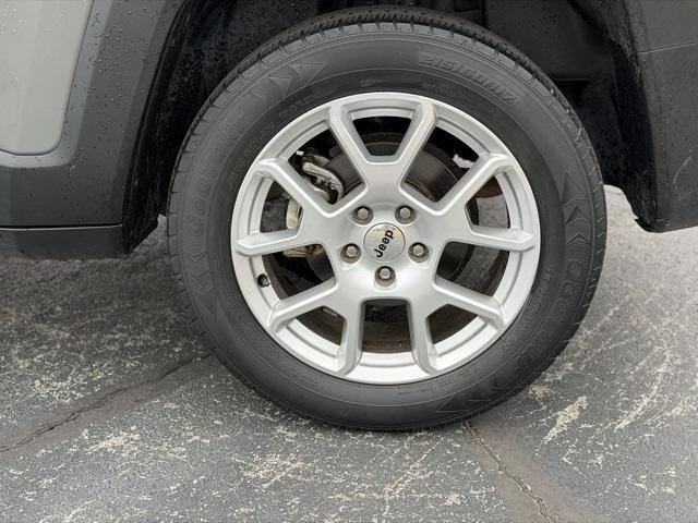 used 2022 Jeep Renegade car, priced at $14,997