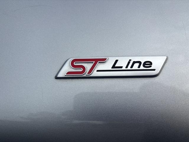 used 2022 Ford Explorer car, priced at $26,273