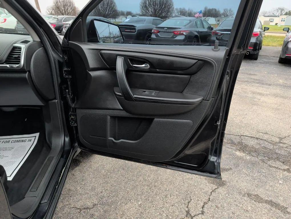 used 2015 GMC Acadia car, priced at $7,977