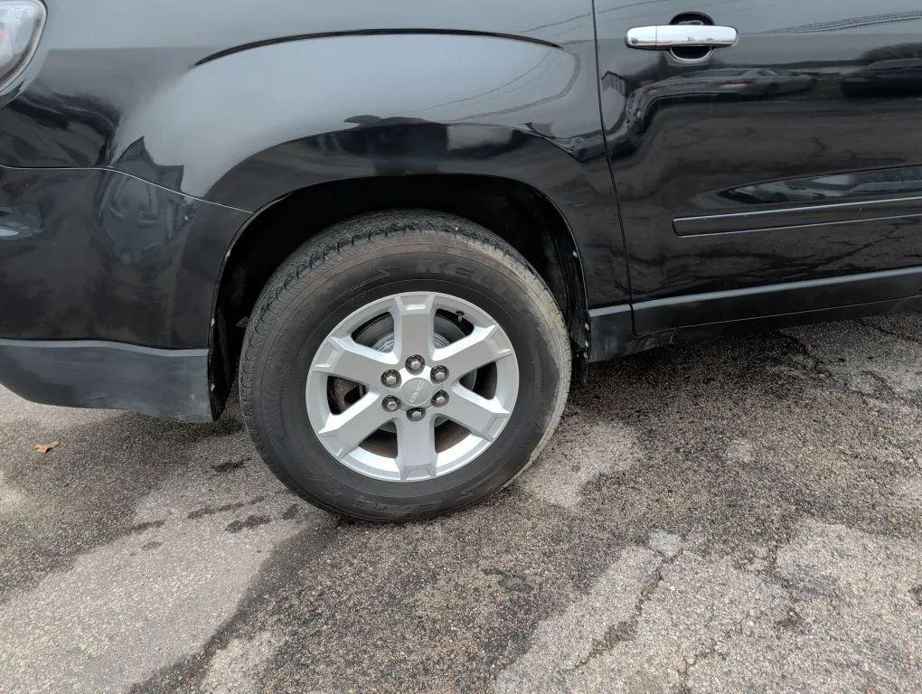 used 2015 GMC Acadia car, priced at $7,977