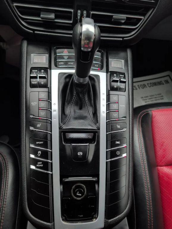 used 2021 Porsche Macan car, priced at $28,567