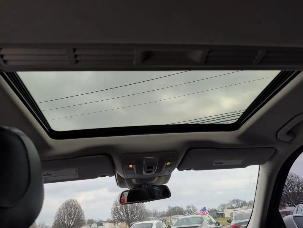 used 2017 Mercedes-Benz GLE 550e car, priced at $19,588