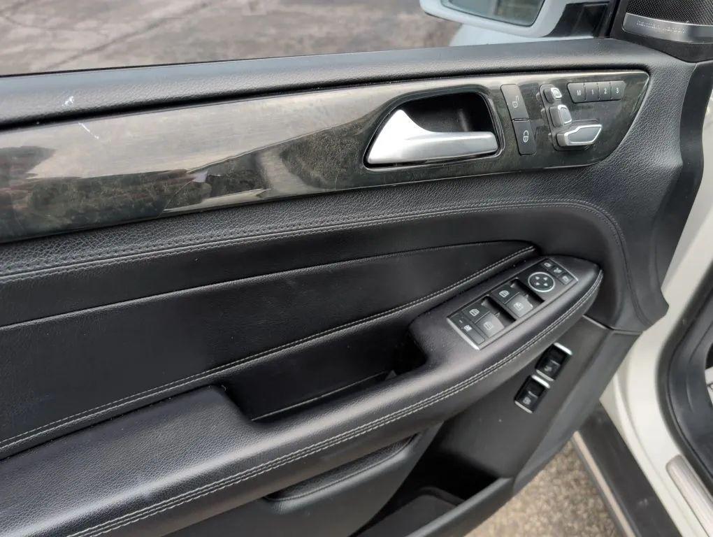 used 2017 Mercedes-Benz GLE 550e car, priced at $19,588