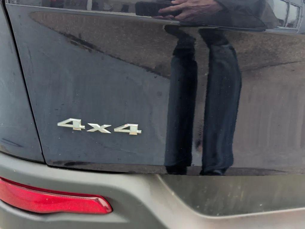 used 2016 Jeep Cherokee car, priced at $7,777