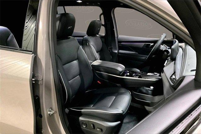 new 2026 Buick Enclave car, priced at $58,654