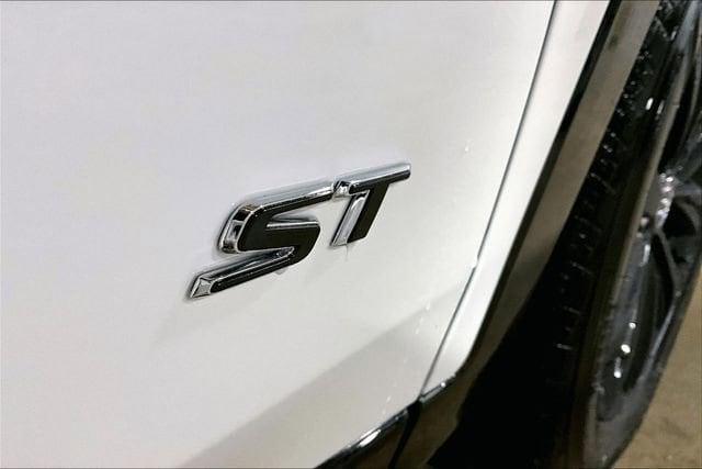 new 2026 Buick Envista car, priced at $30,594