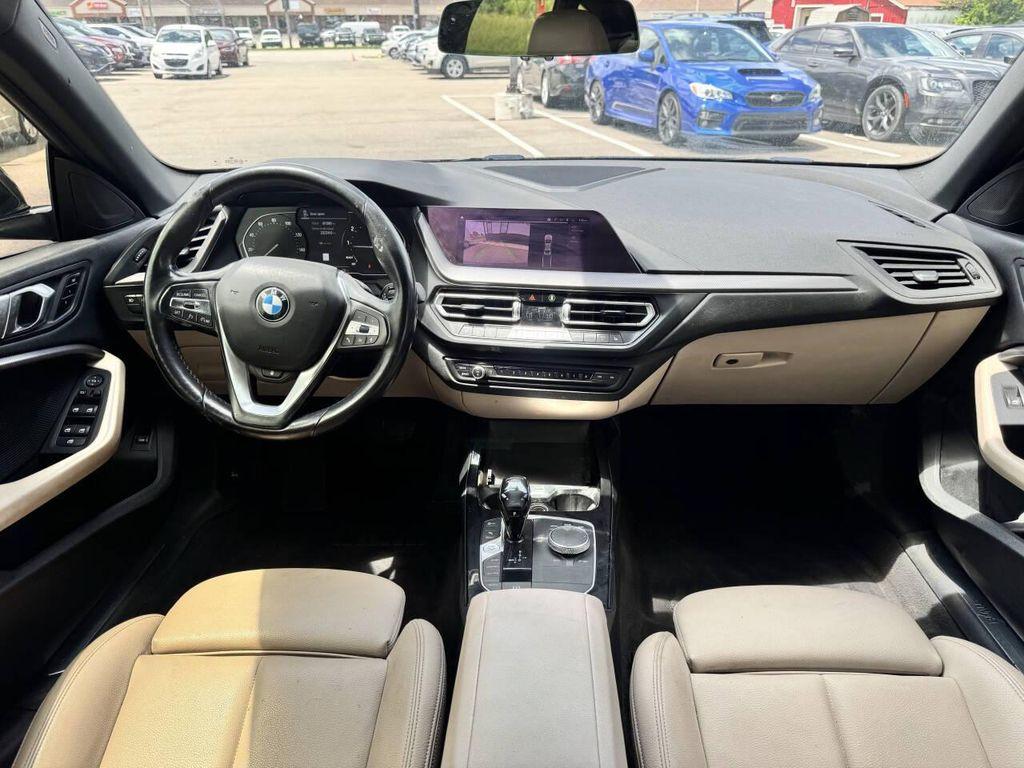 BMW 2 Series view 22
