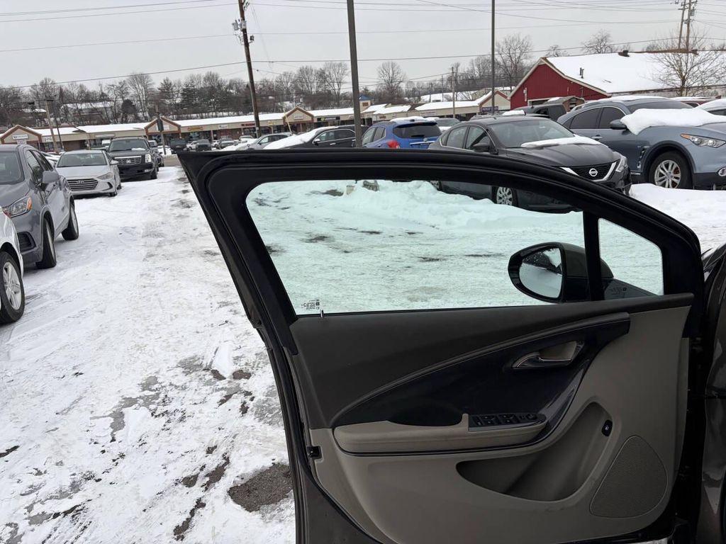 used 2014 Chevrolet Volt car, priced at $6,995