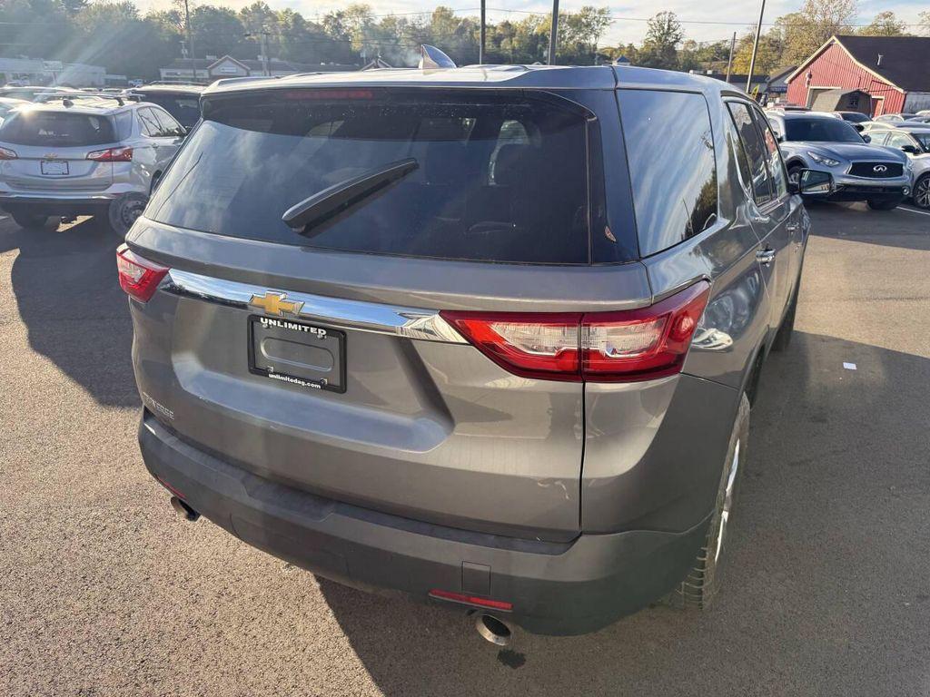 used 2018 Chevrolet Traverse car, priced at $11,495