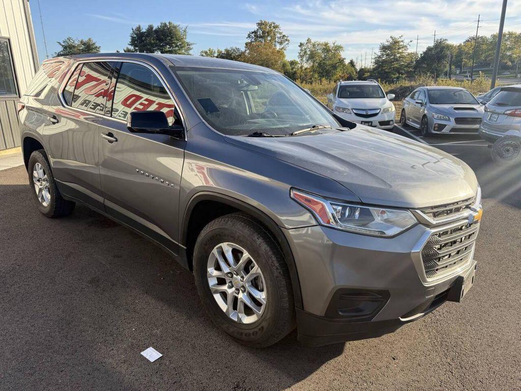 used 2018 Chevrolet Traverse car, priced at $11,495