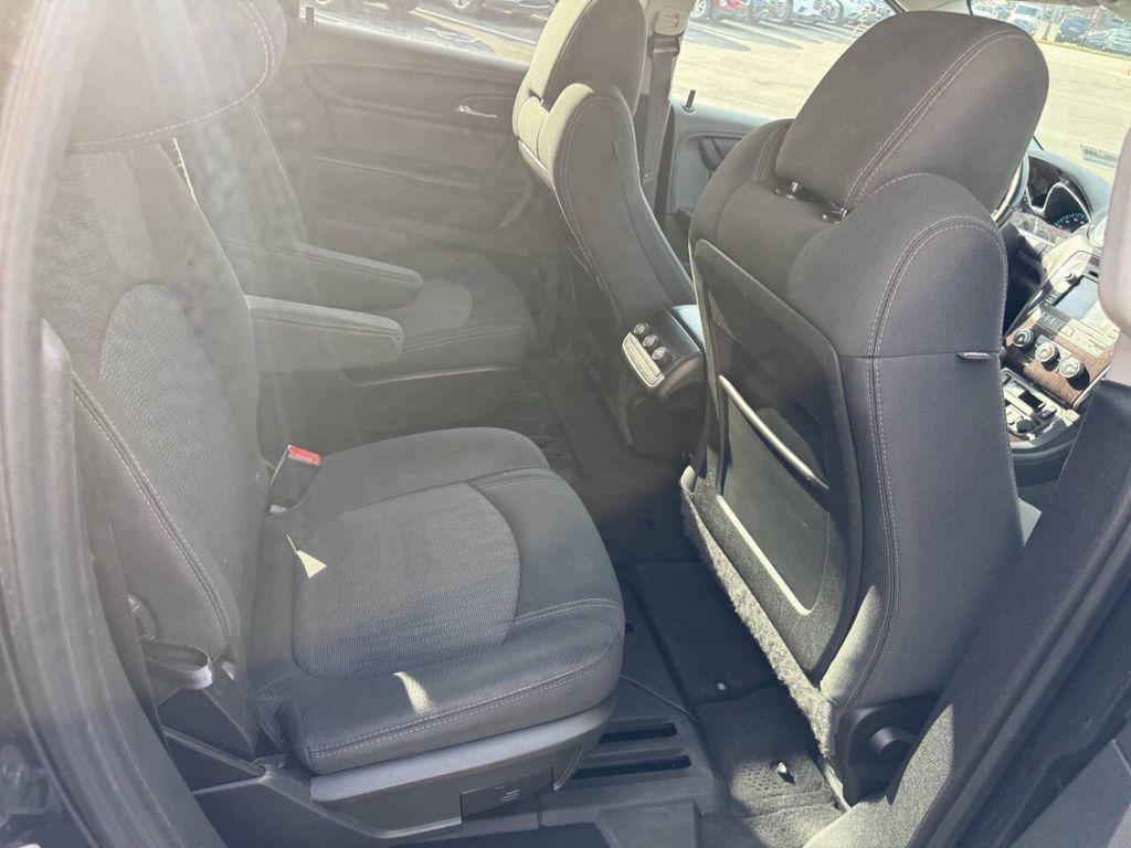 used 2015 Chevrolet Traverse car, priced at $11,995