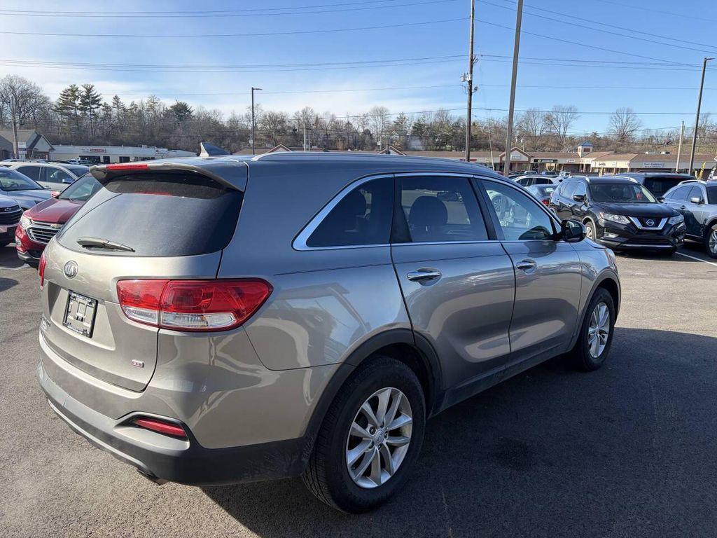 used 2018 Kia Sorento car, priced at $9,995