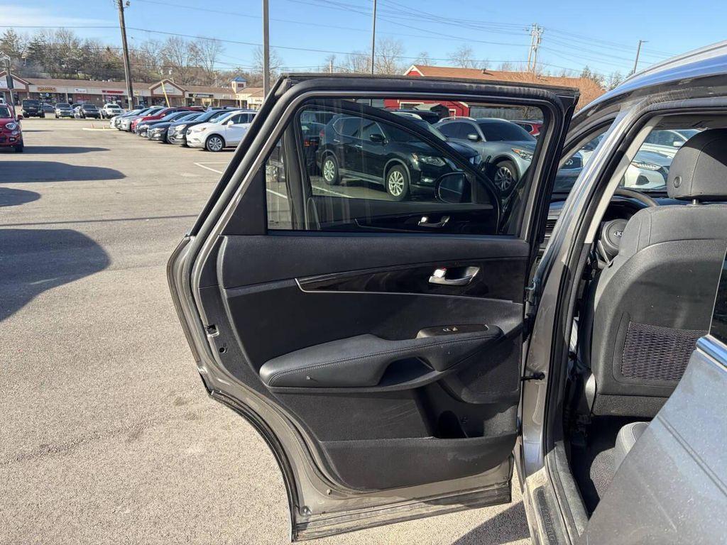 used 2018 Kia Sorento car, priced at $9,995
