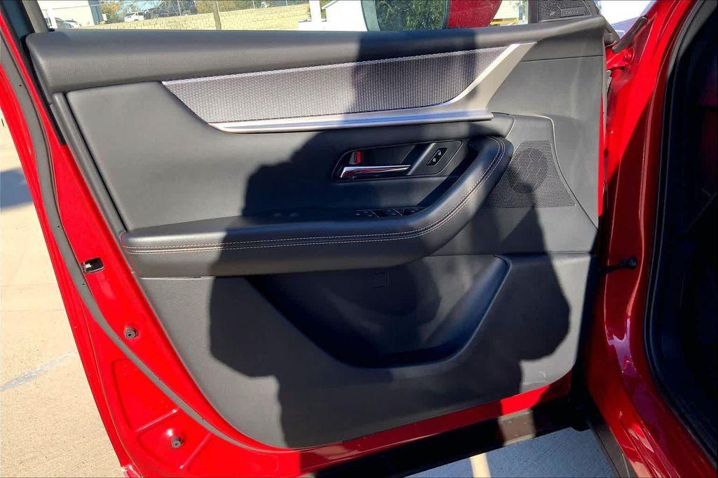 new 2026 Mazda CX-90 PHEV car, priced at $61,875