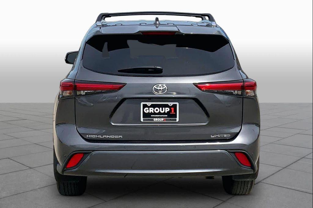 used 2023 Toyota Highlander car, priced at $36,672