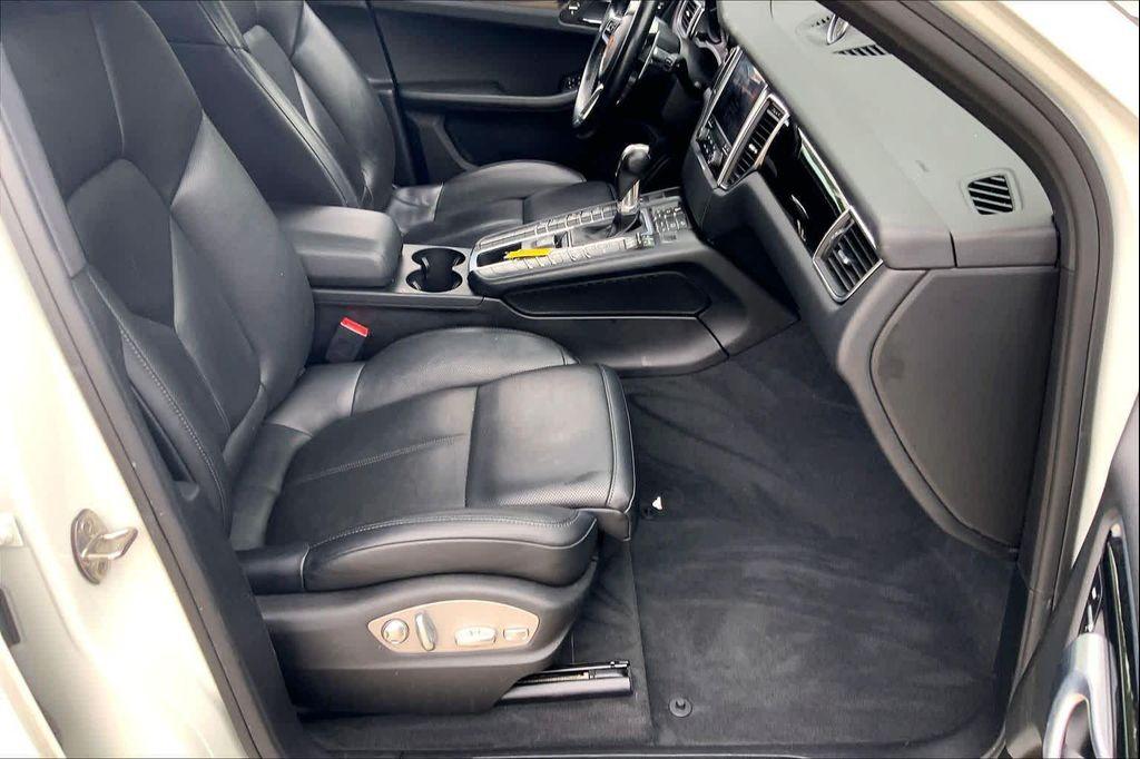 used 2018 Porsche Macan car, priced at $20,124