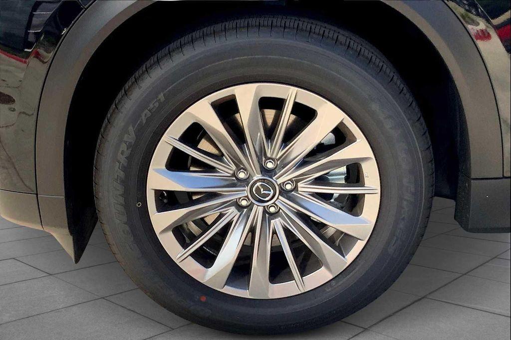 new 2025 Mazda CX-90 car, priced at $40,790