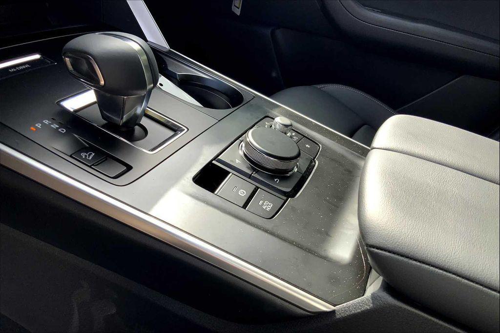 new 2025 Mazda CX-90 car, priced at $40,790