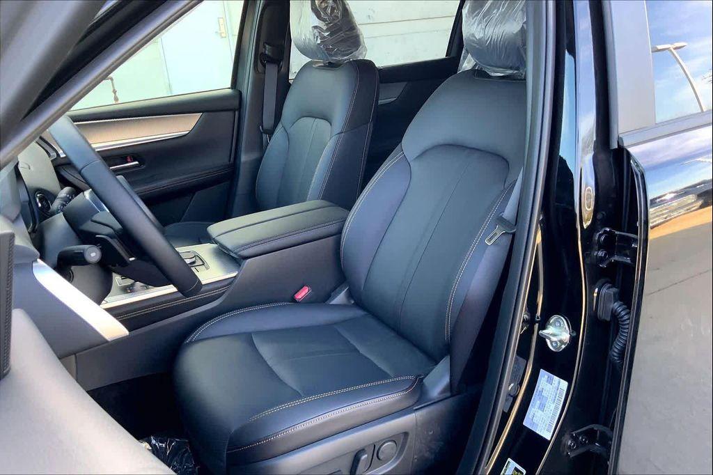 new 2026 Mazda CX-70 car, priced at $44,080