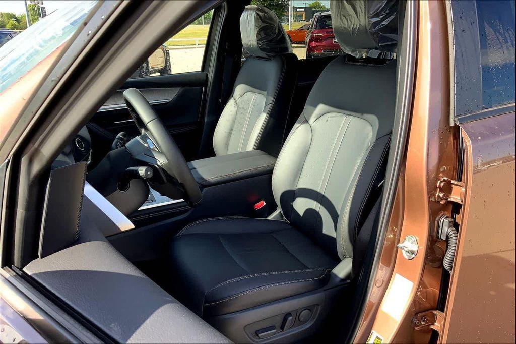 new 2026 Mazda CX-70 PHEV car, priced at $47,785