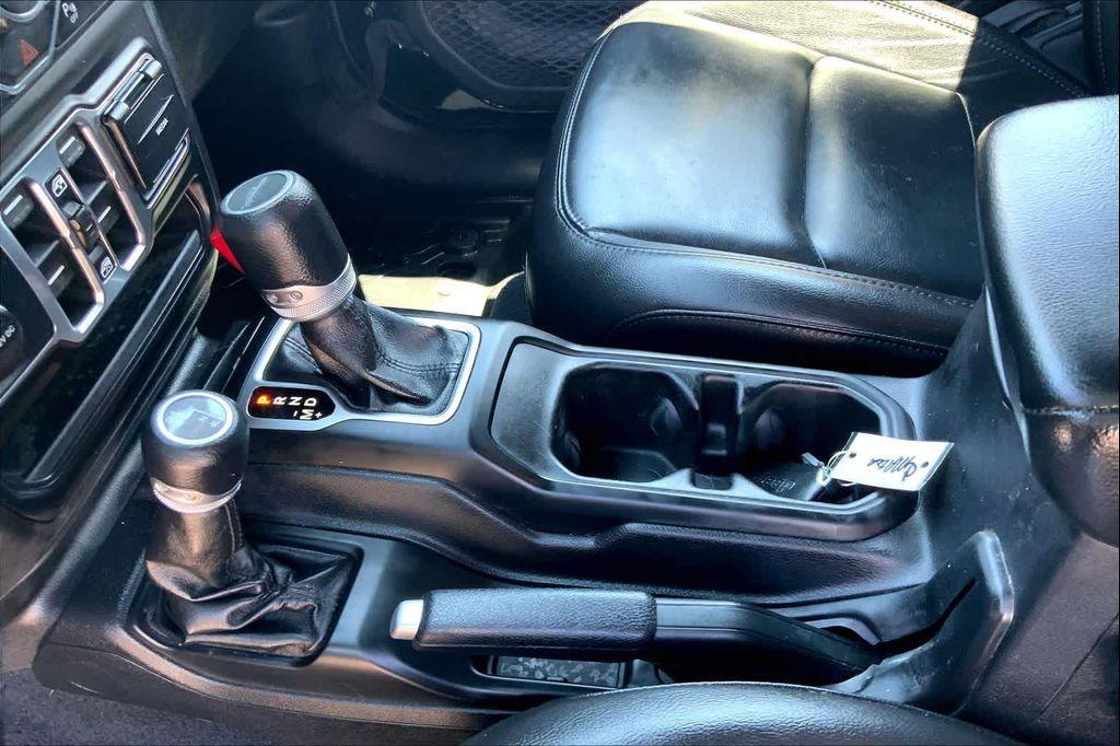 used 2021 Jeep Gladiator car, priced at $27,713