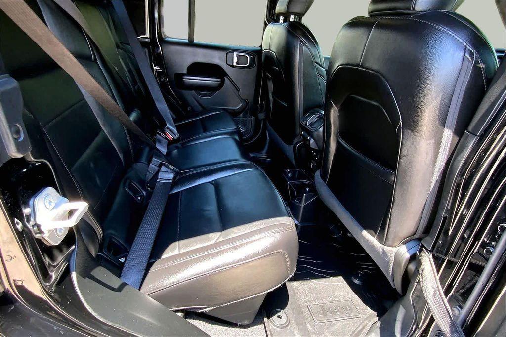 used 2021 Jeep Gladiator car, priced at $27,713