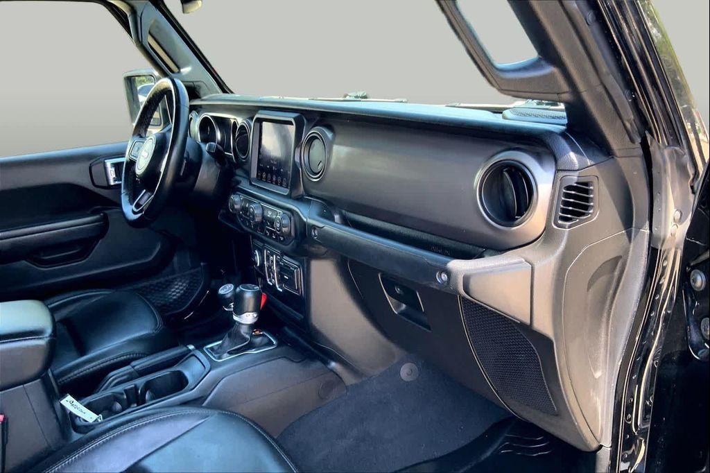 used 2021 Jeep Gladiator car, priced at $27,713