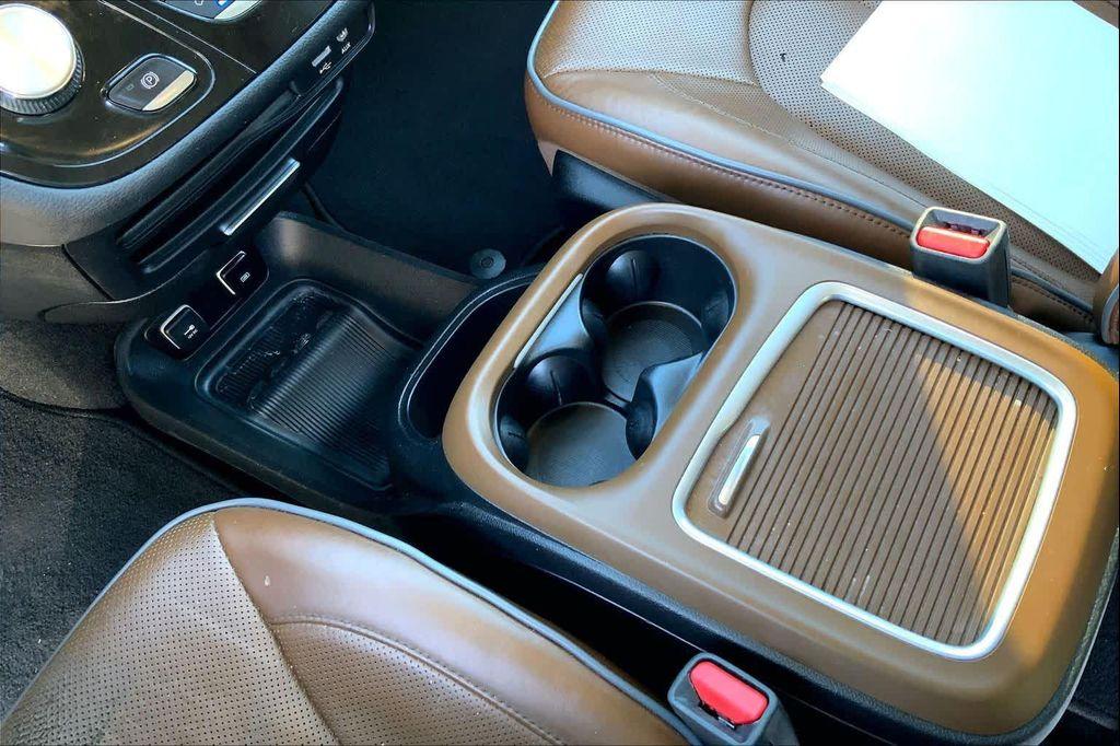 used 2019 Chrysler Pacifica car, priced at $22,193