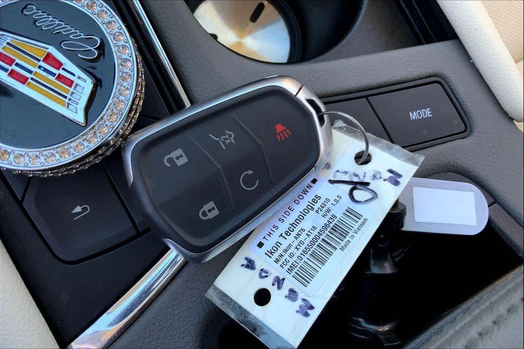 used 2021 Cadillac XT5 car, priced at $26,988