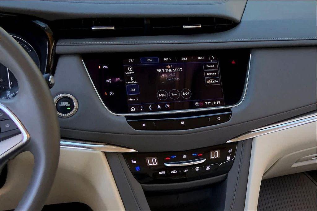 used 2021 Cadillac XT5 car, priced at $26,988